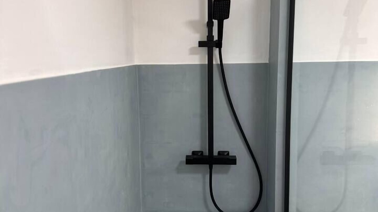 Photo of Bathroom in Montravers