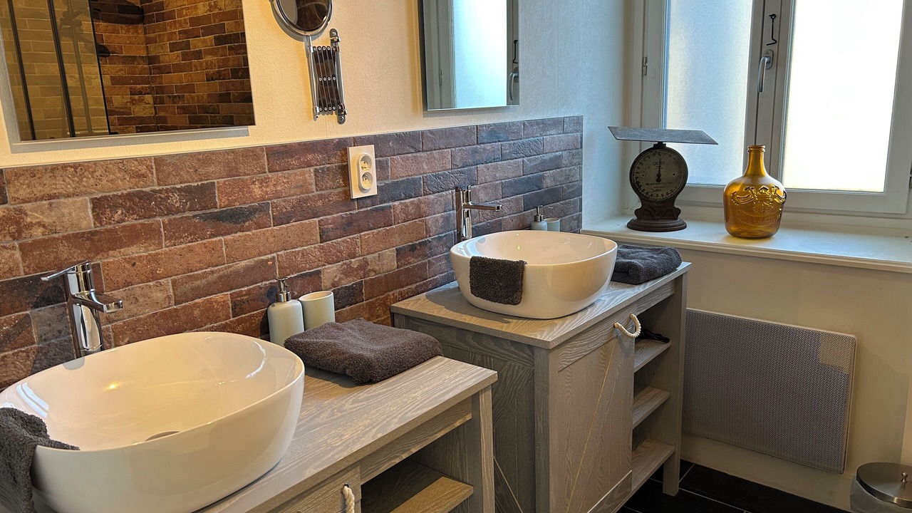 Photo of Bathroom in Viverols