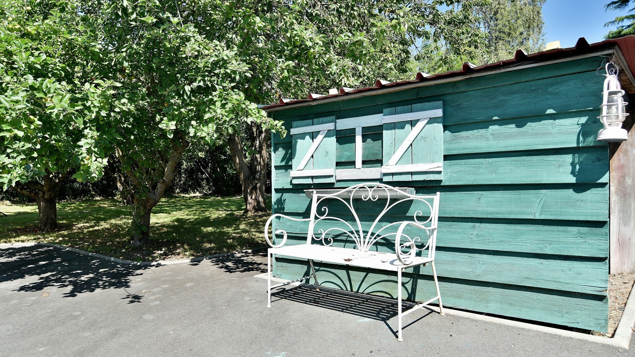 Photo of Patio Balcony in Vains