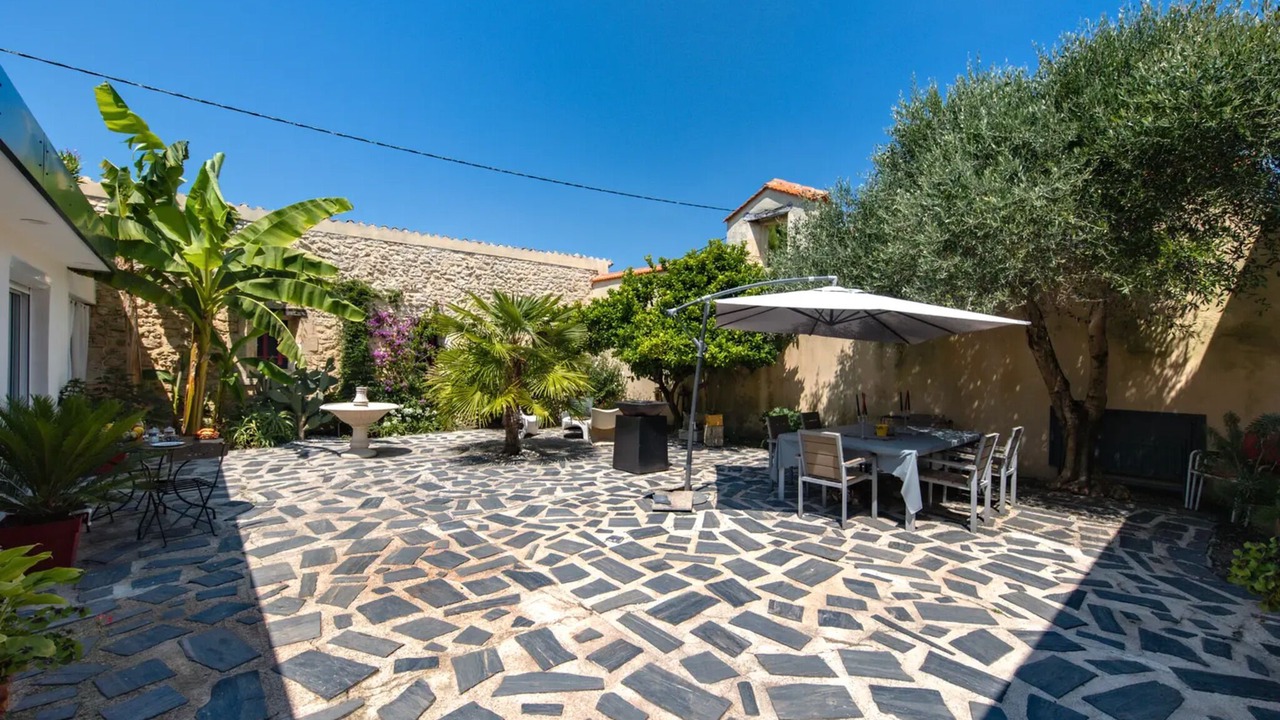 Photo of Outdoor in Saint-Christoly-Medoc