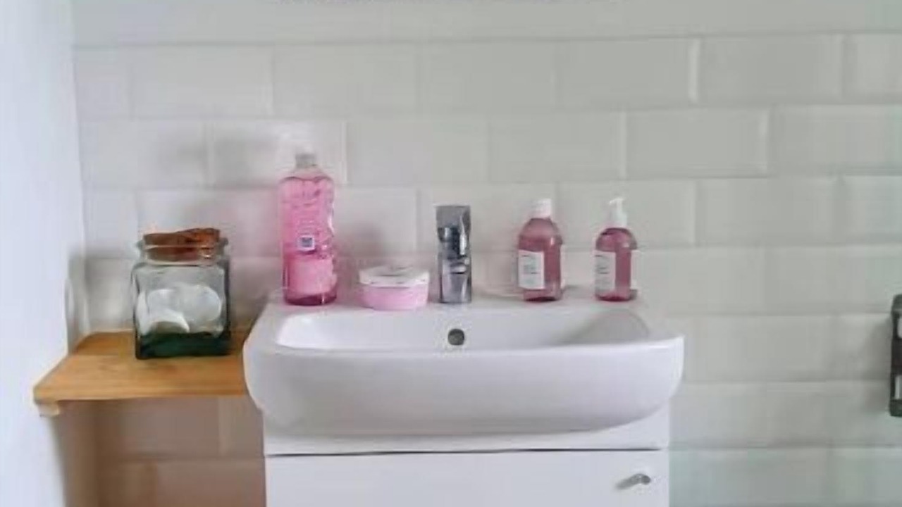 Photo of Bathroom in Acquigny