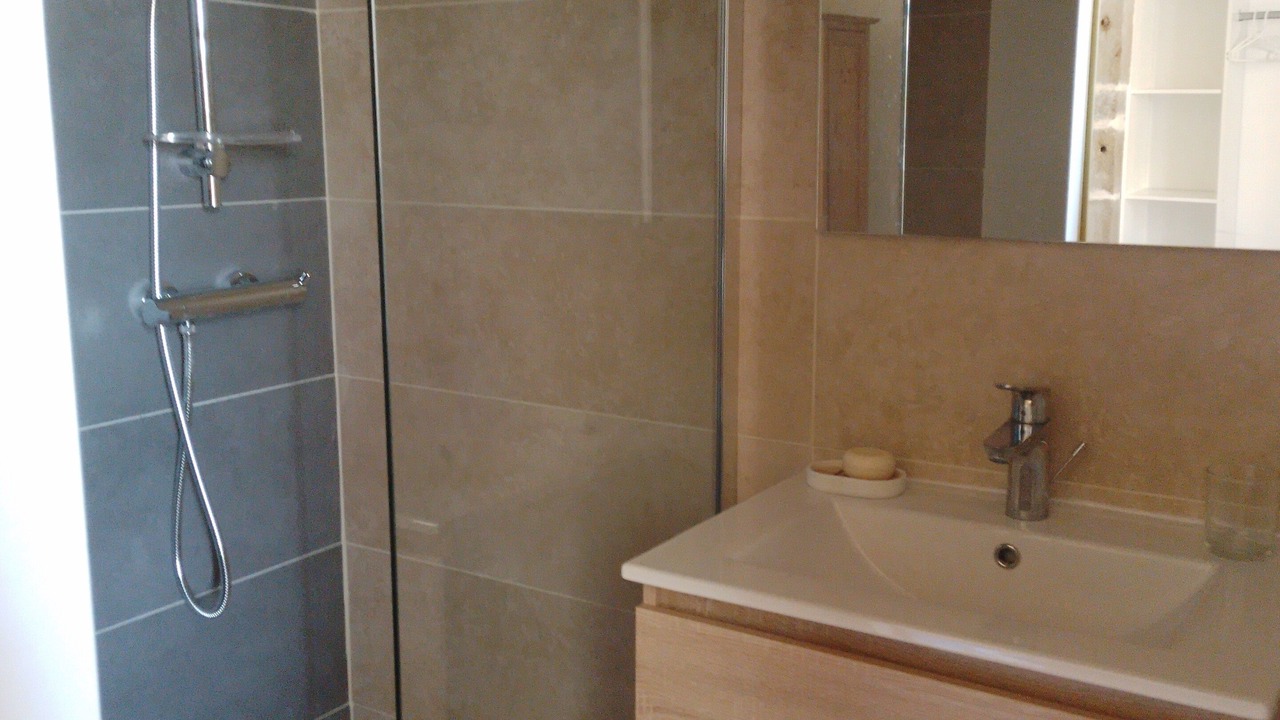 Photo of Bathroom in Vogue