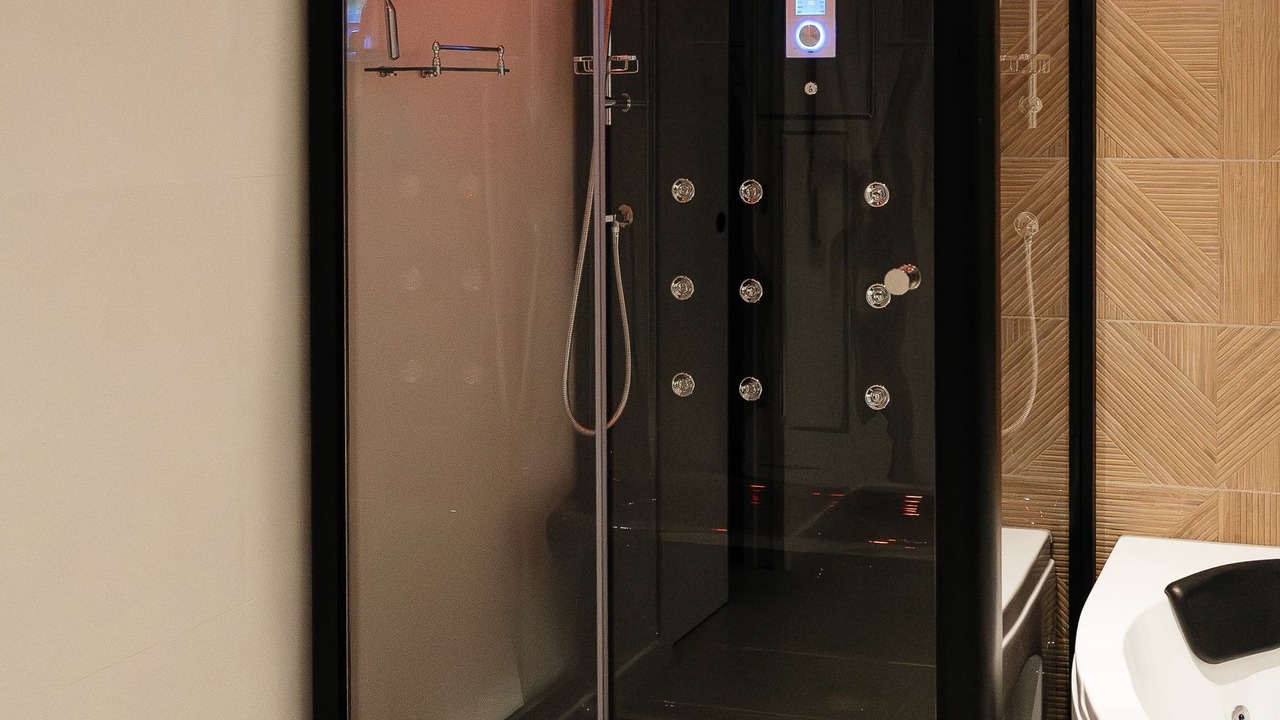 Photo of Bathroom in Dol-de-Bretagne