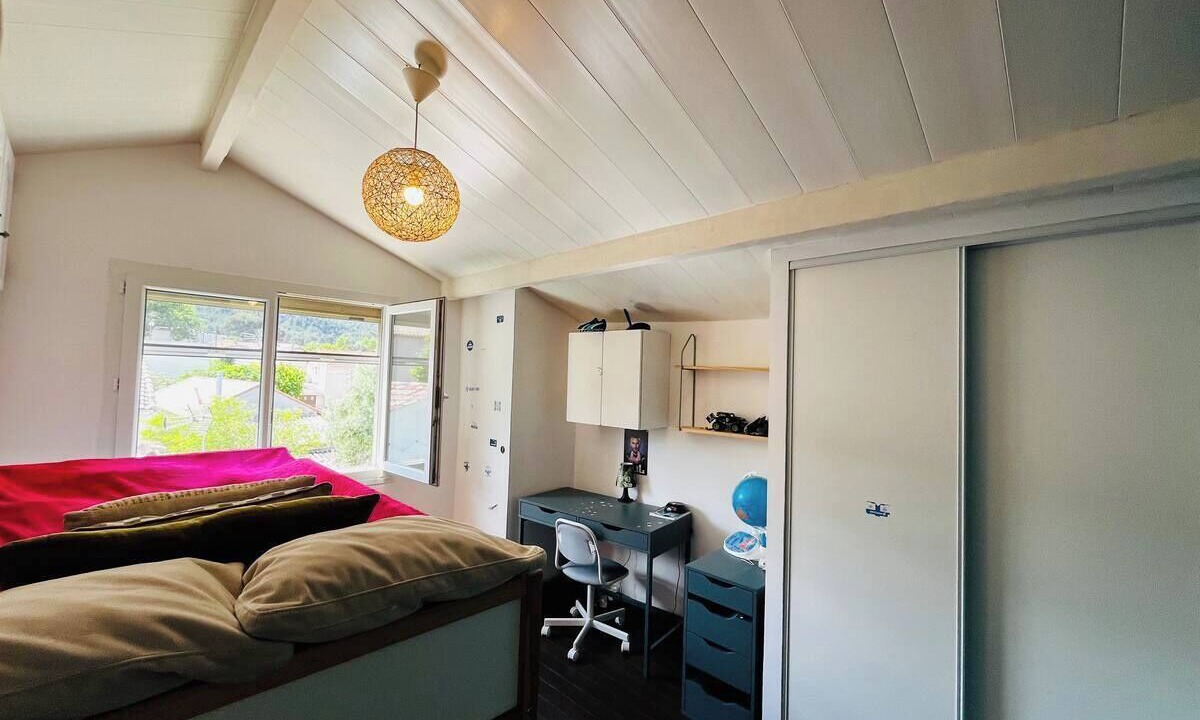 Photo of Bedroom in Montredon