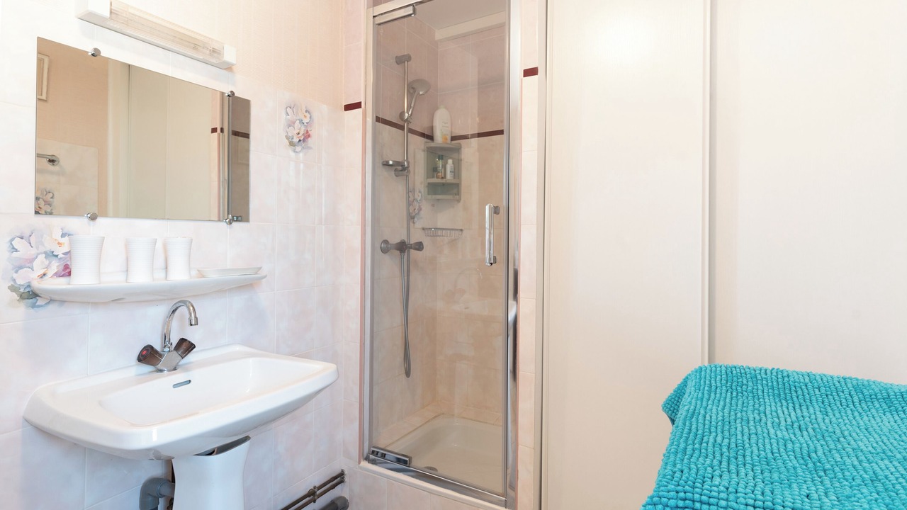 Photo of Bathroom in Accous