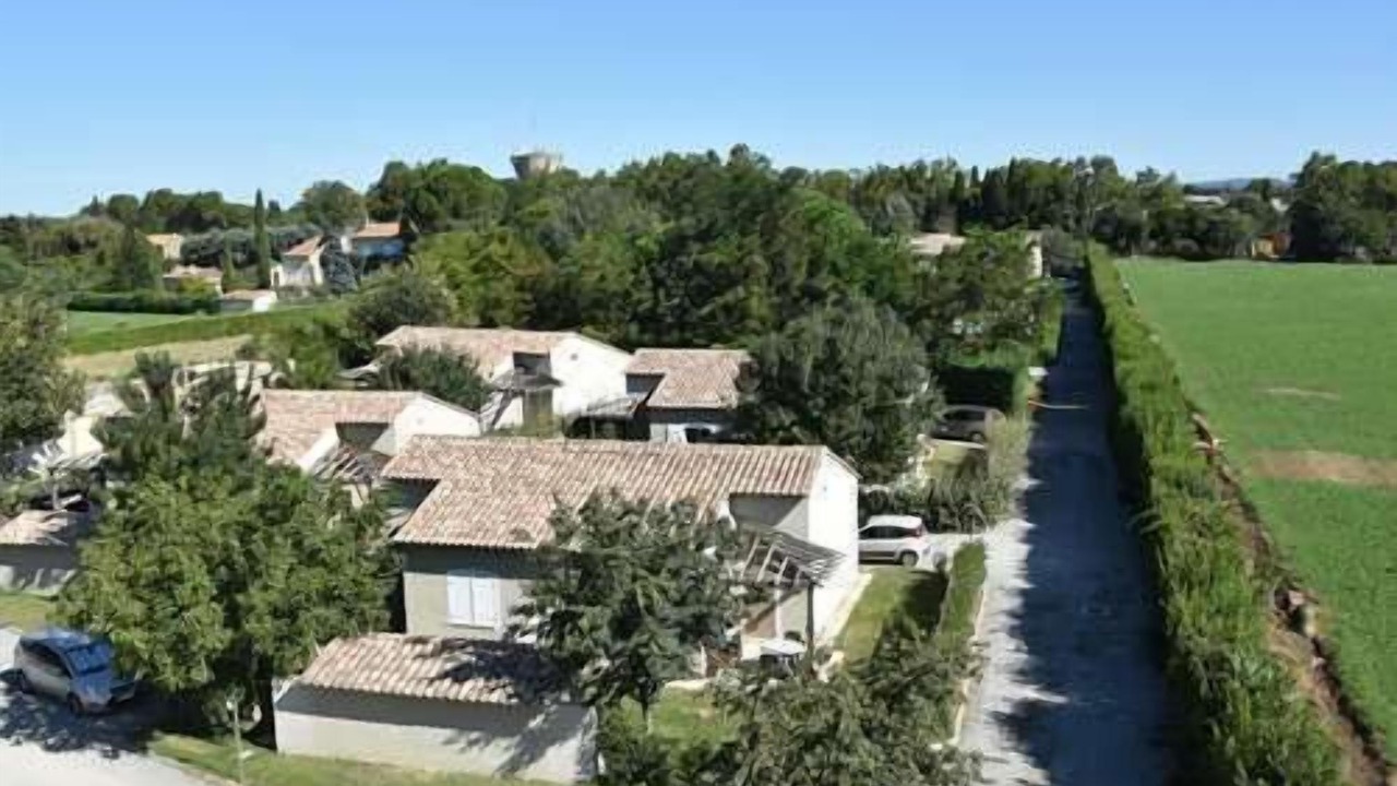 Photo of Outdoor in Raphele-les-Arles