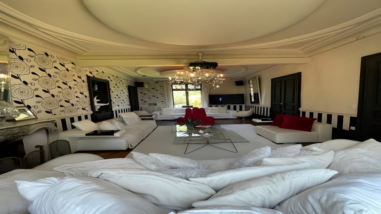 Photo of Livingroom in Saint-Pavace