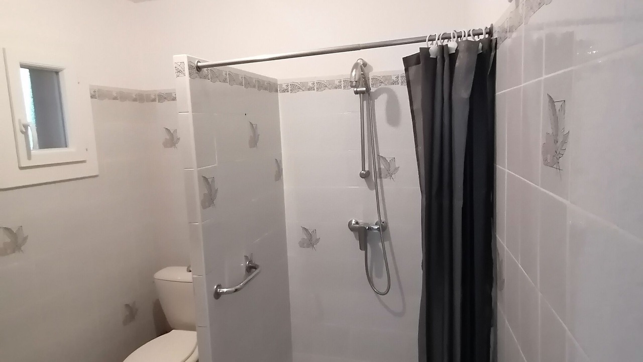 Photo of Bathroom in L'Echardiere