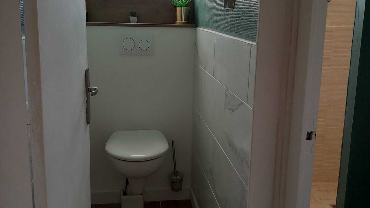 Photo of Bathroom in Saint-Aignan