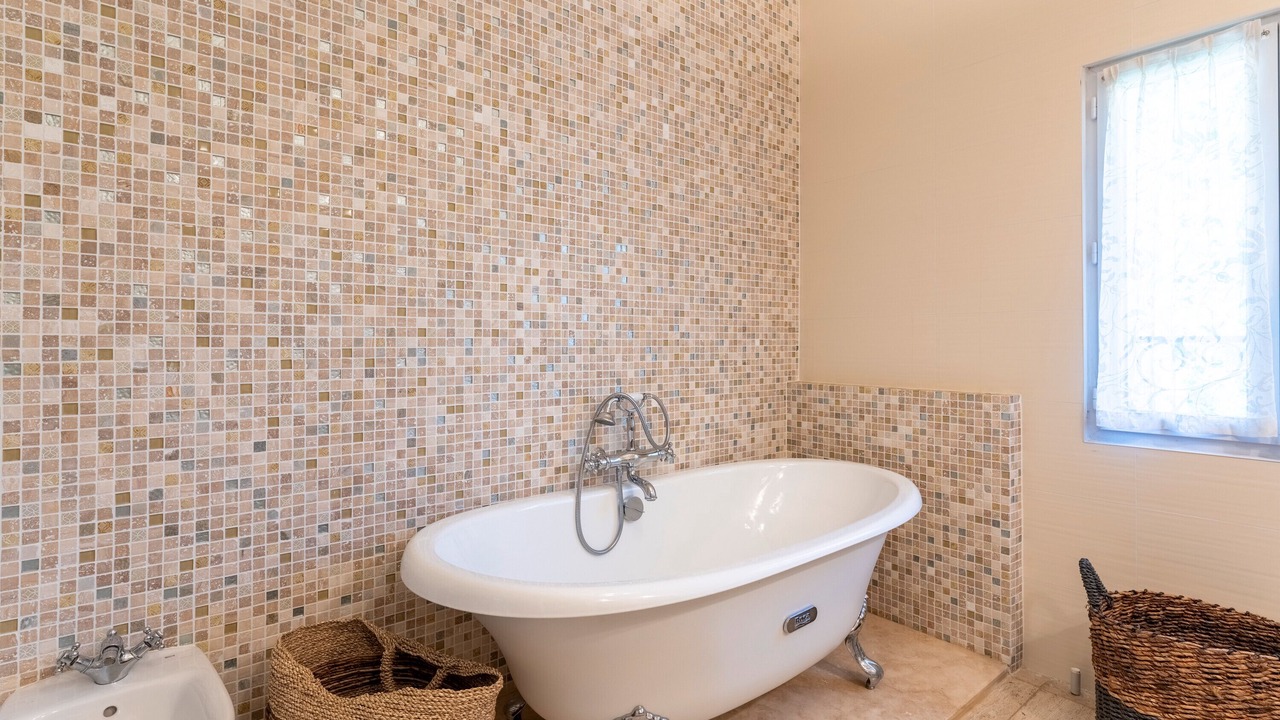 Photo of Bathroom in Saint-Andiol