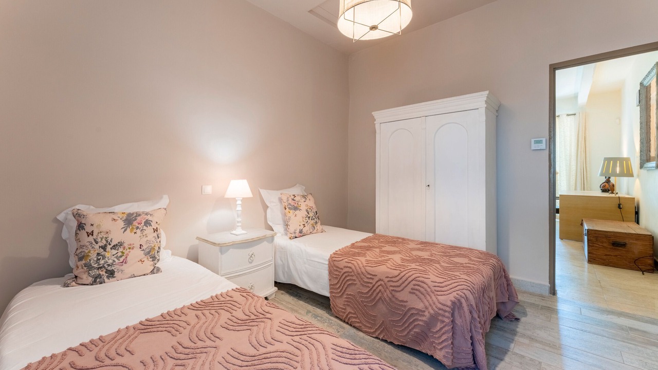 Photo of Bedroom in Saint-Andiol
