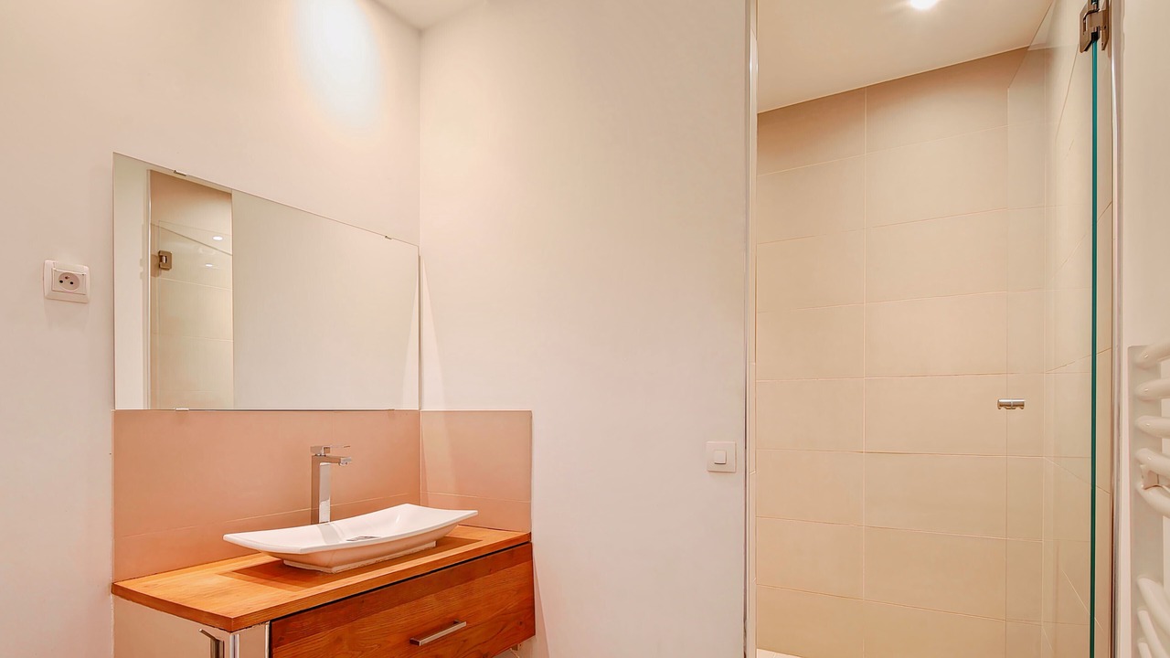 Photo of Bathroom in Villette - Maisons Neuves
