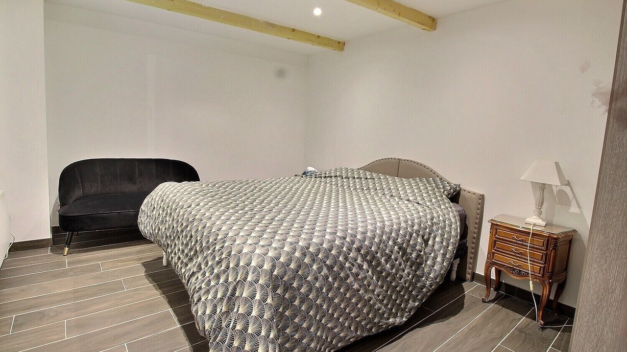 Photo of Bedroom in Les Cinq Avenues