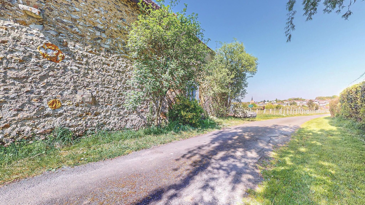 Photo of Others in Villaines-la-Gonais