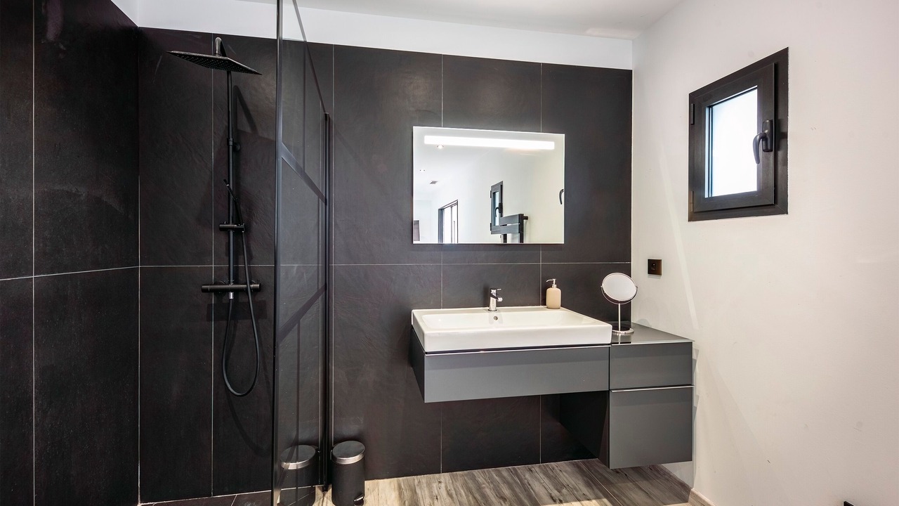 Photo of Bathroom in Aups