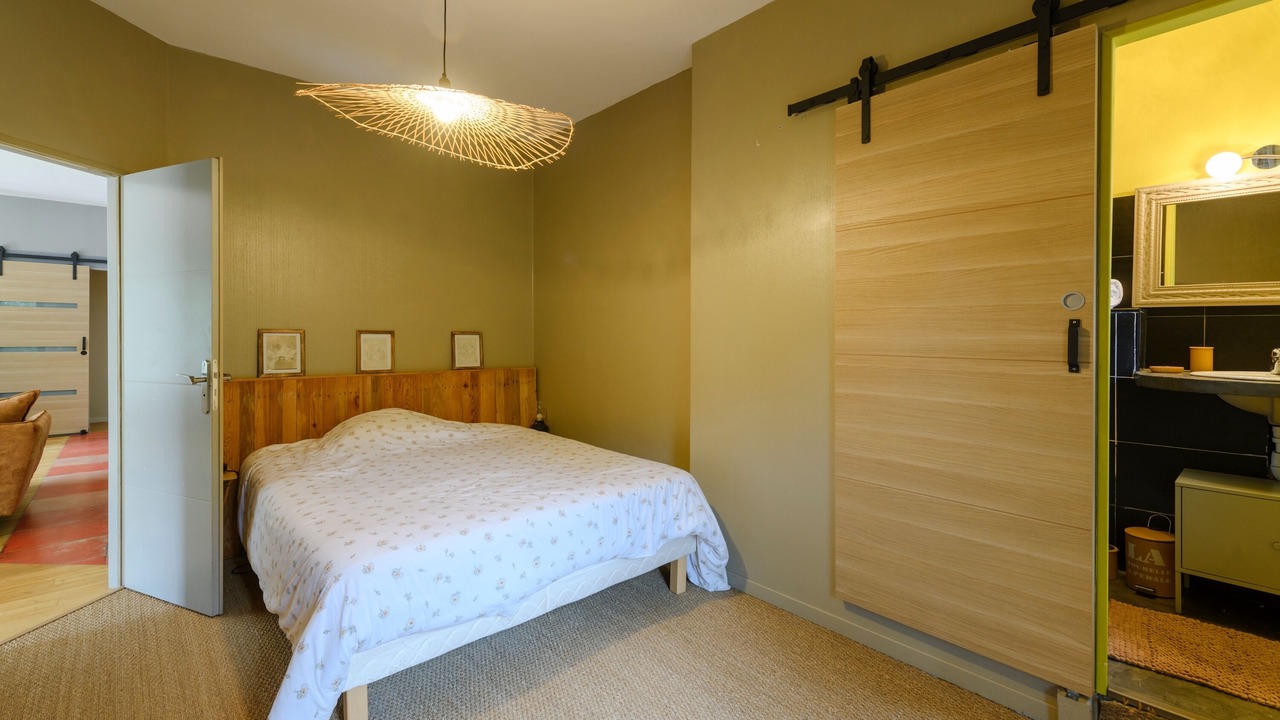 Photo of Bedroom in Labastide-de-Virac