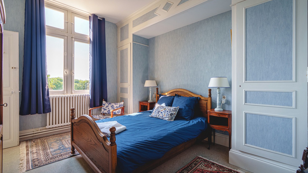 Photo of Bedroom in Chenehutte-Treves-Cunault
