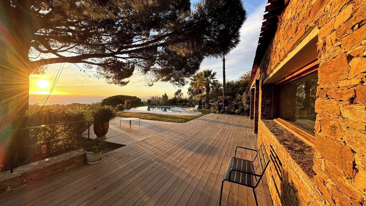 Photo of Patio Balcony in Cabasson