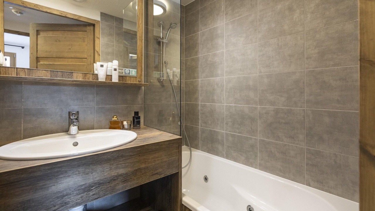 Photo of Bathroom in Les Deux Alpes