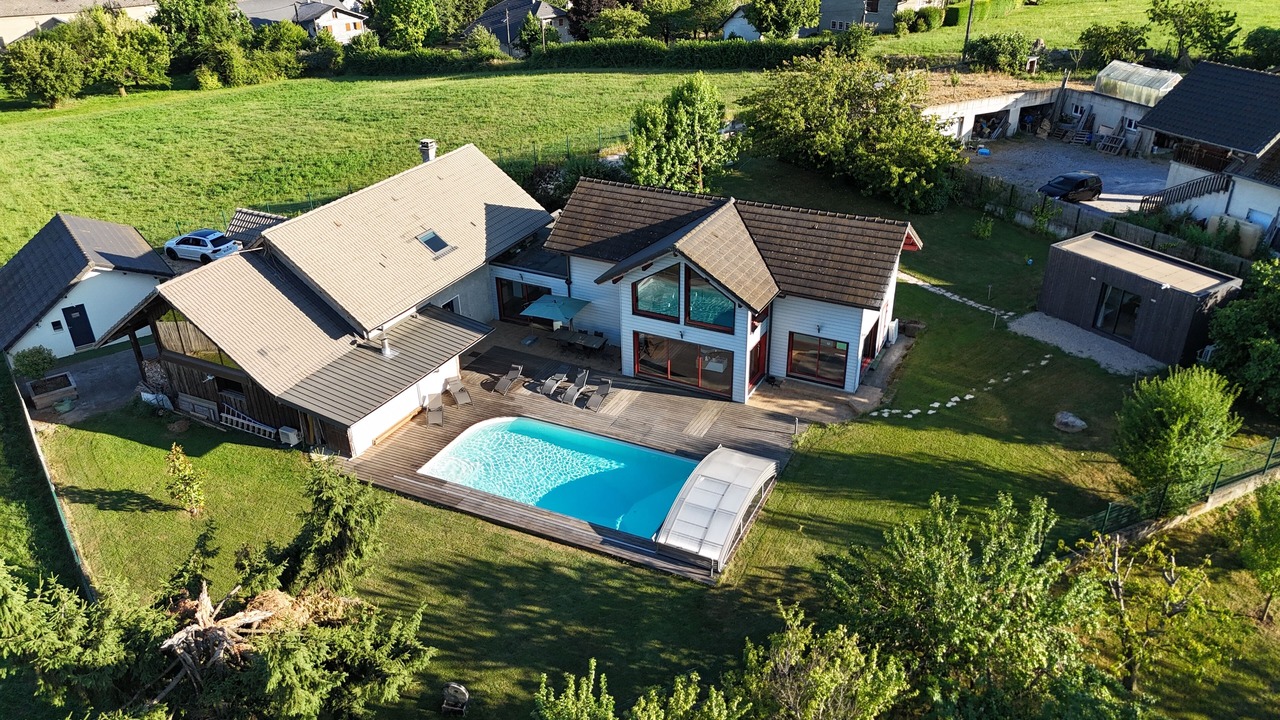 Photo of Outdoor in Coise-Saint-Jean-Pied-Gauthier