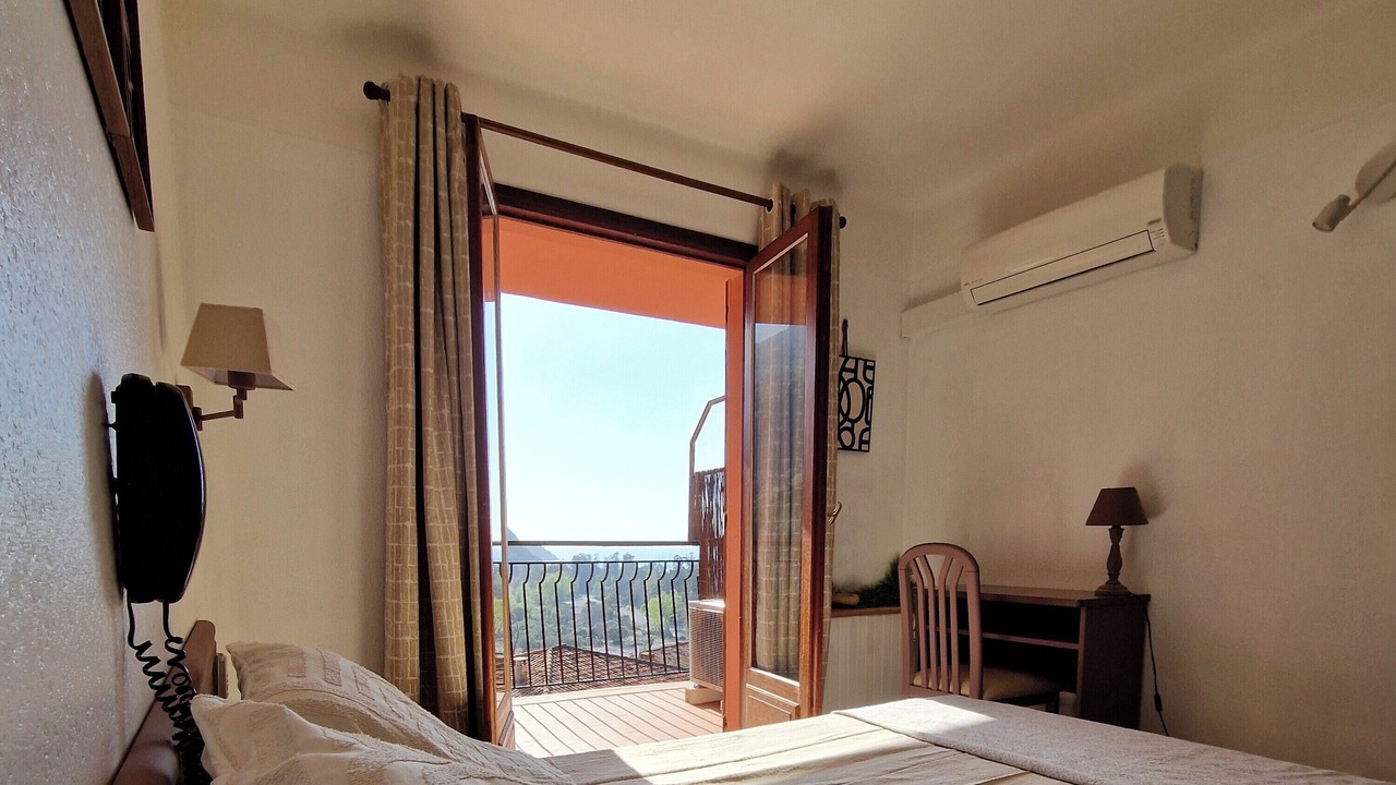 Photo of Bedroom in Porto