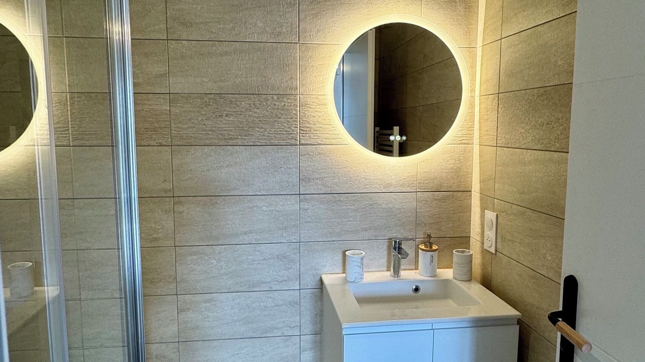 Photo of Bathroom in Berric