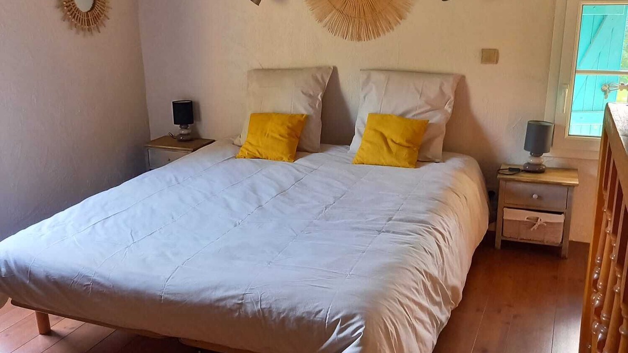 Photo of Bedroom in Sainte-Foy-de-Longas