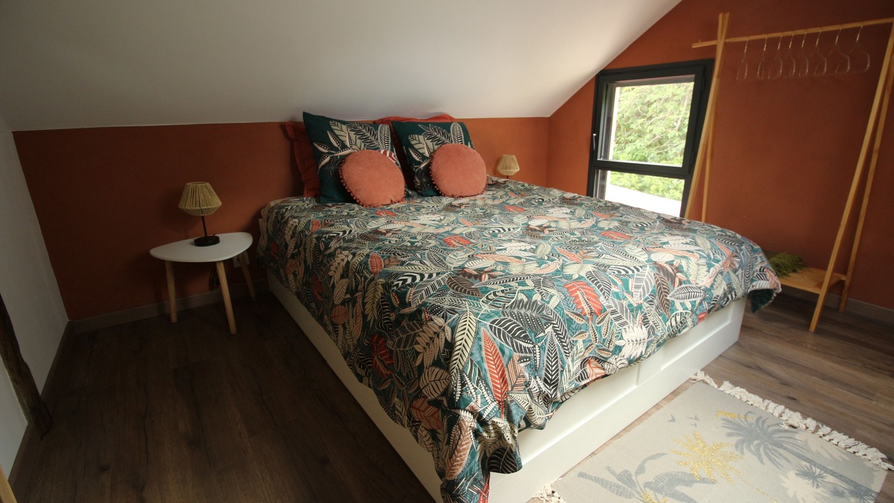 Photo of Bedroom in Cierrey