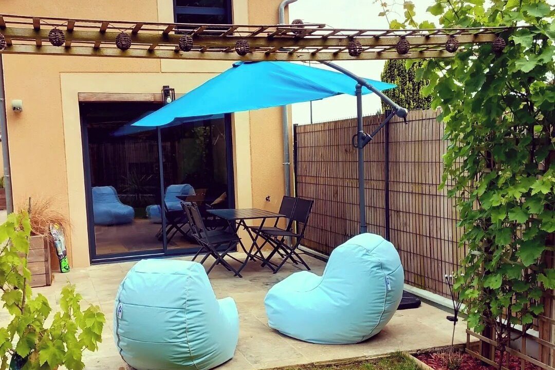 Photo of Patio Balcony in Cierrey
