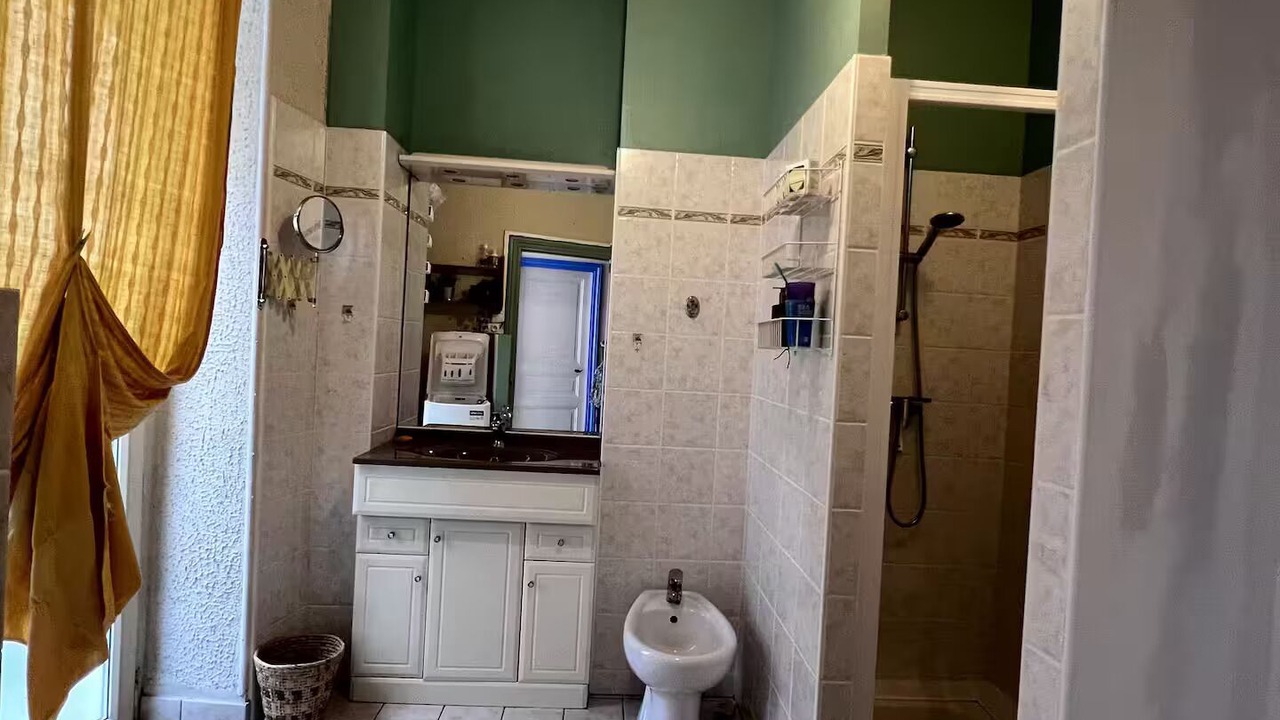 Photo of Bathroom in Ardes