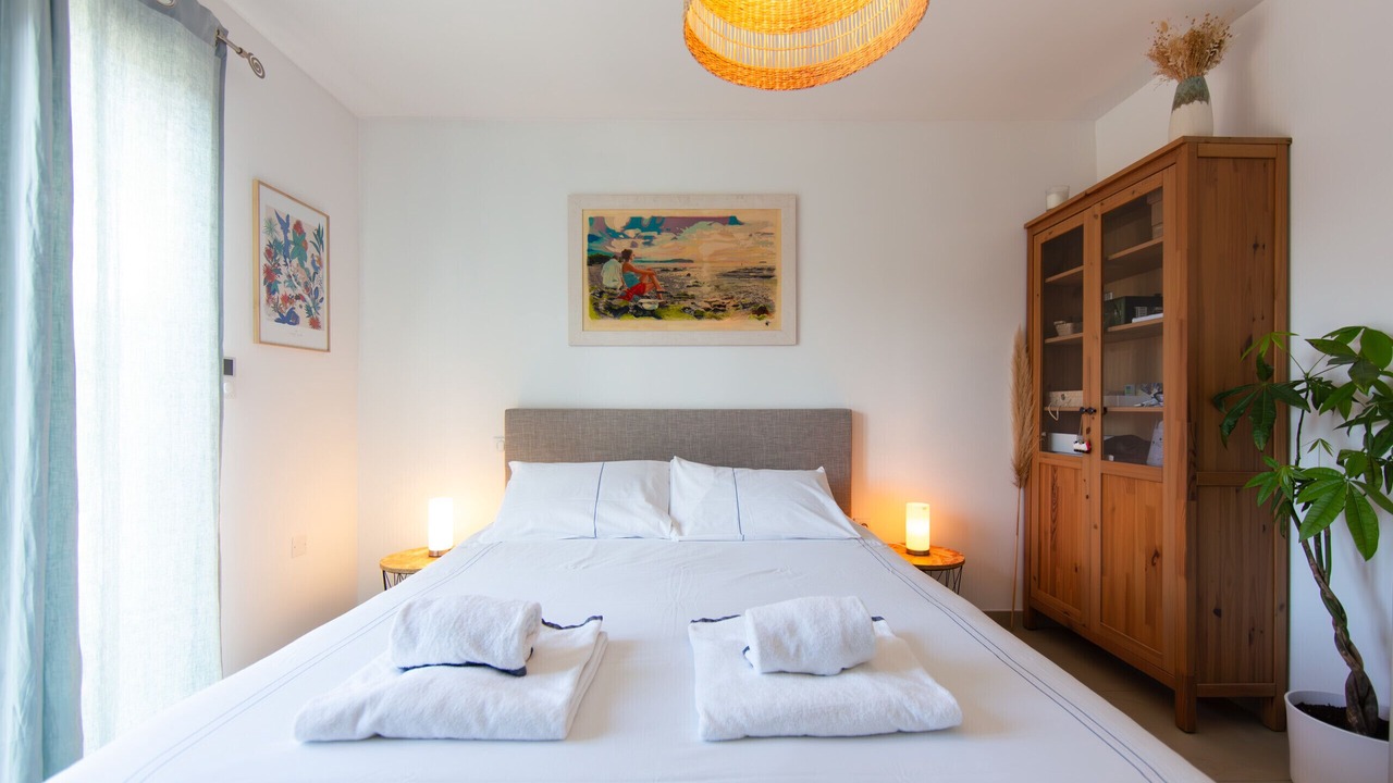 Photo of Bedroom in Ares