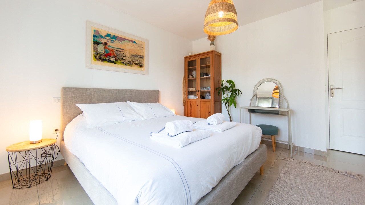 Photo of Bedroom in Ares
