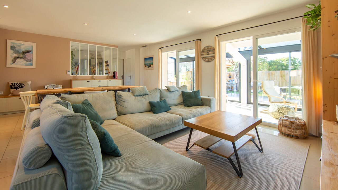 Photo of Livingroom in Ares