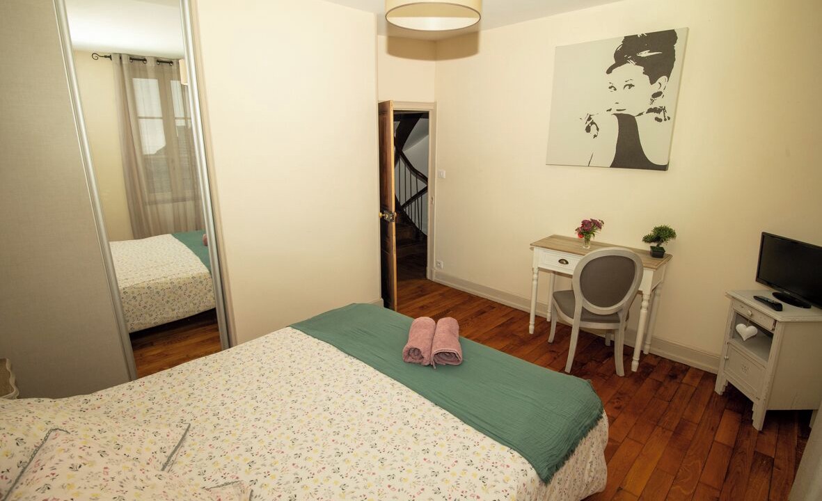 Photo of Bedroom in Saint-Robert