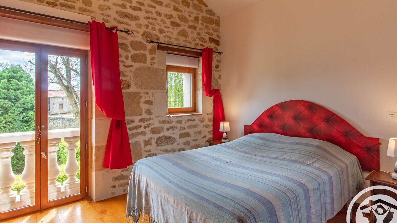 Photo of Bedroom in Saint-Georges-sur-Layon