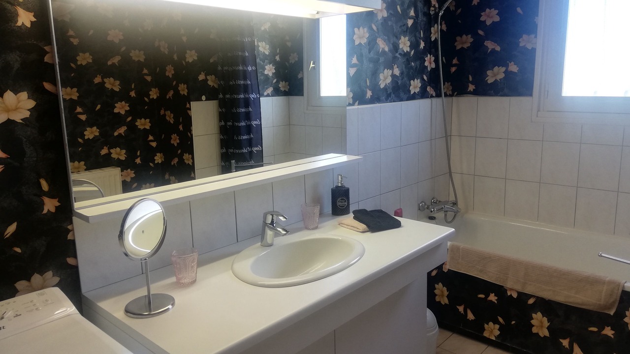 Photo of Bathroom in Beuzeville