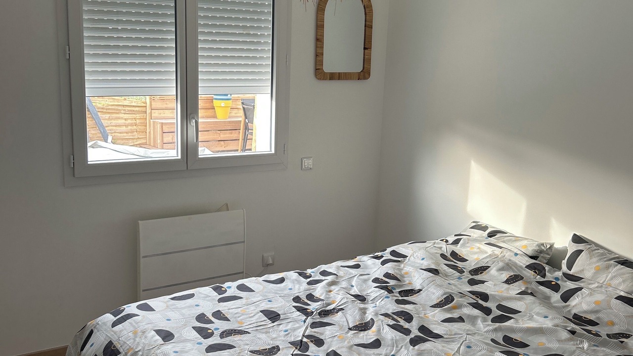Photo of Bedroom in Ambares-et-Lagrave
