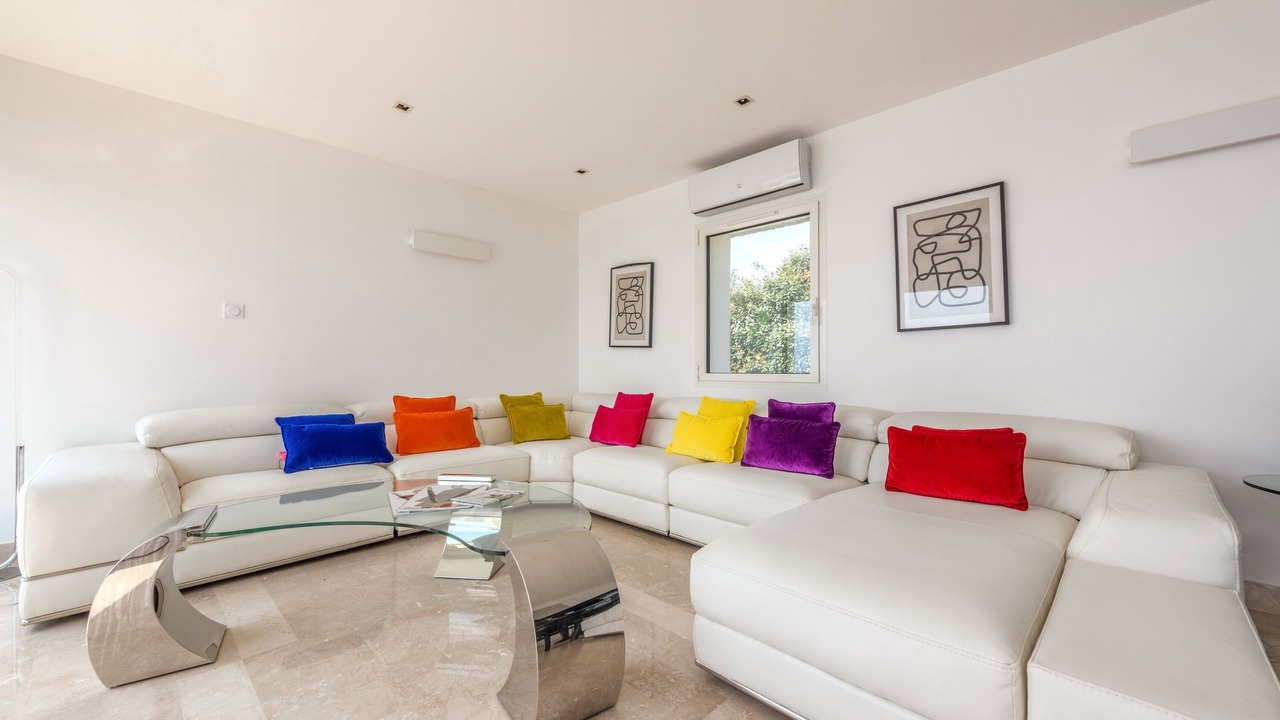 Photo of Livingroom in Saint-Mathieu
