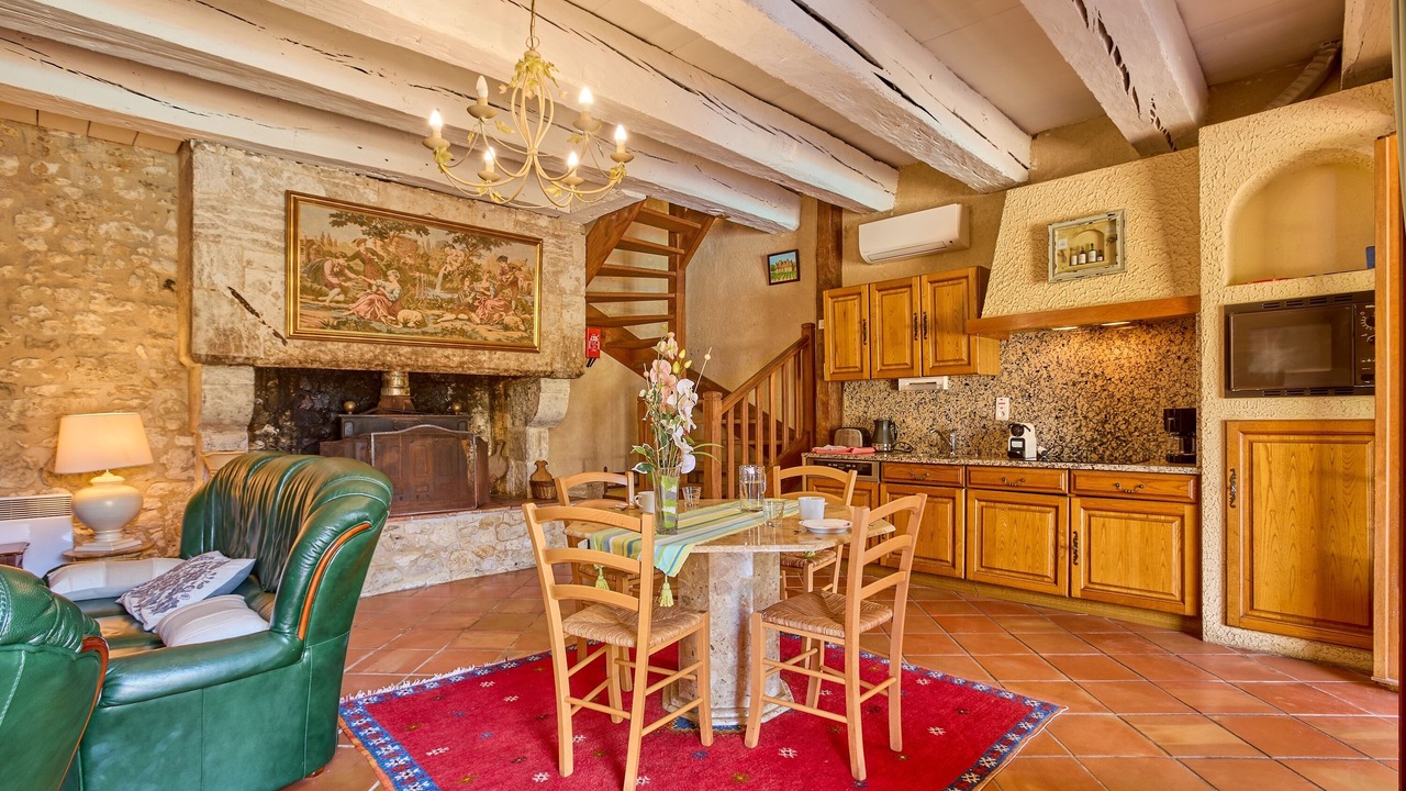 Photo of Livingroom in Thenac
