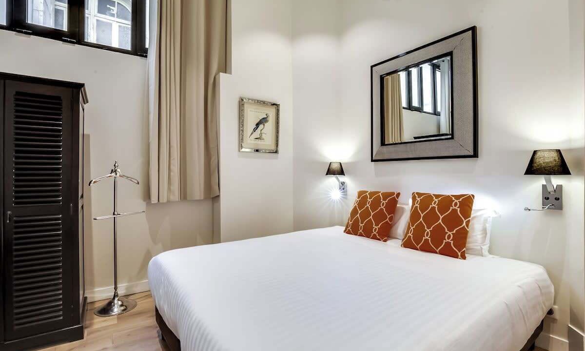 Photo of Bedroom in Bordeaux City Centre