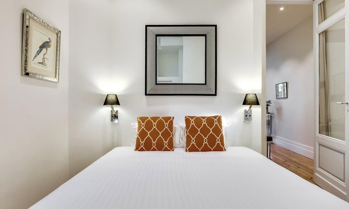 Photo of Bedroom in Bordeaux City Centre