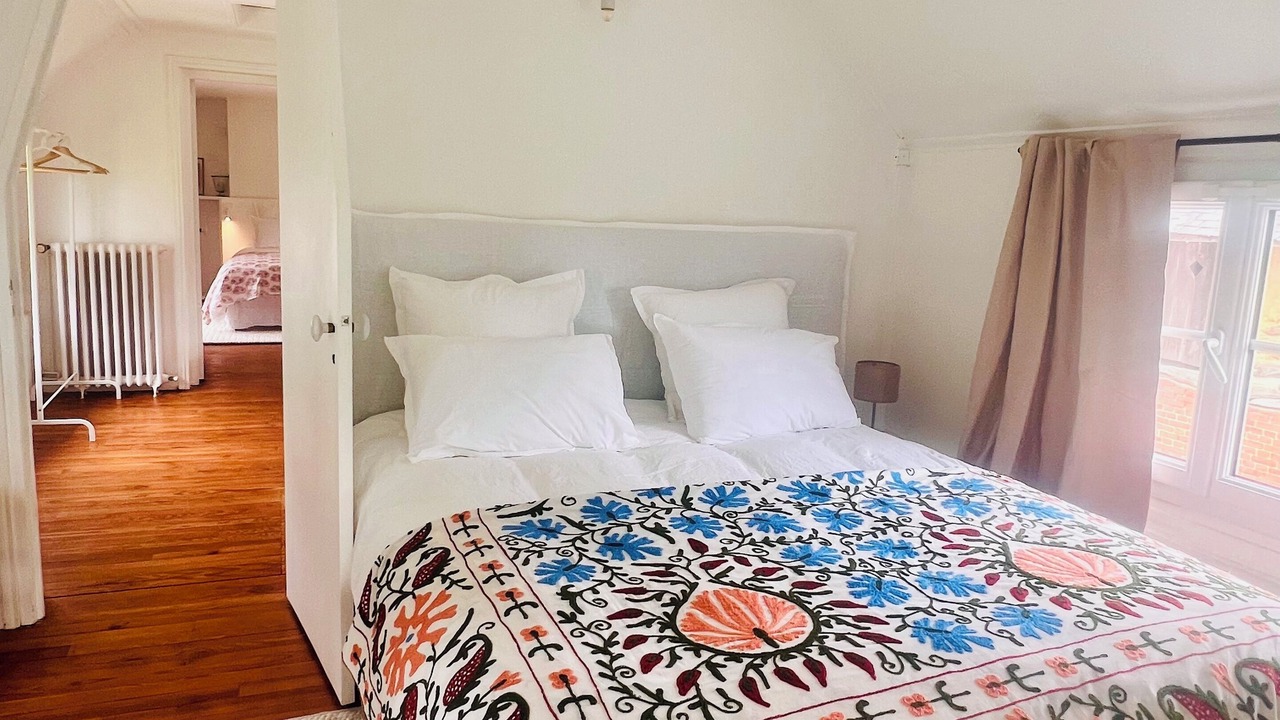 Photo of Bedroom in Fleury-la-Foret