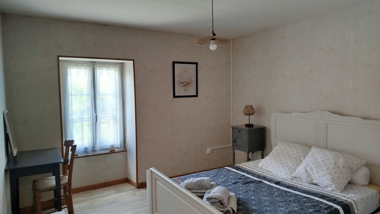 Photo of Bedroom in Damvix