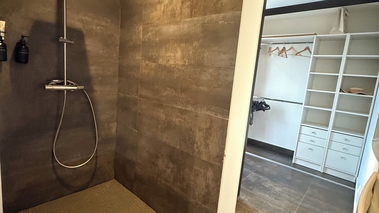 Photo of Bathroom in Sadirac