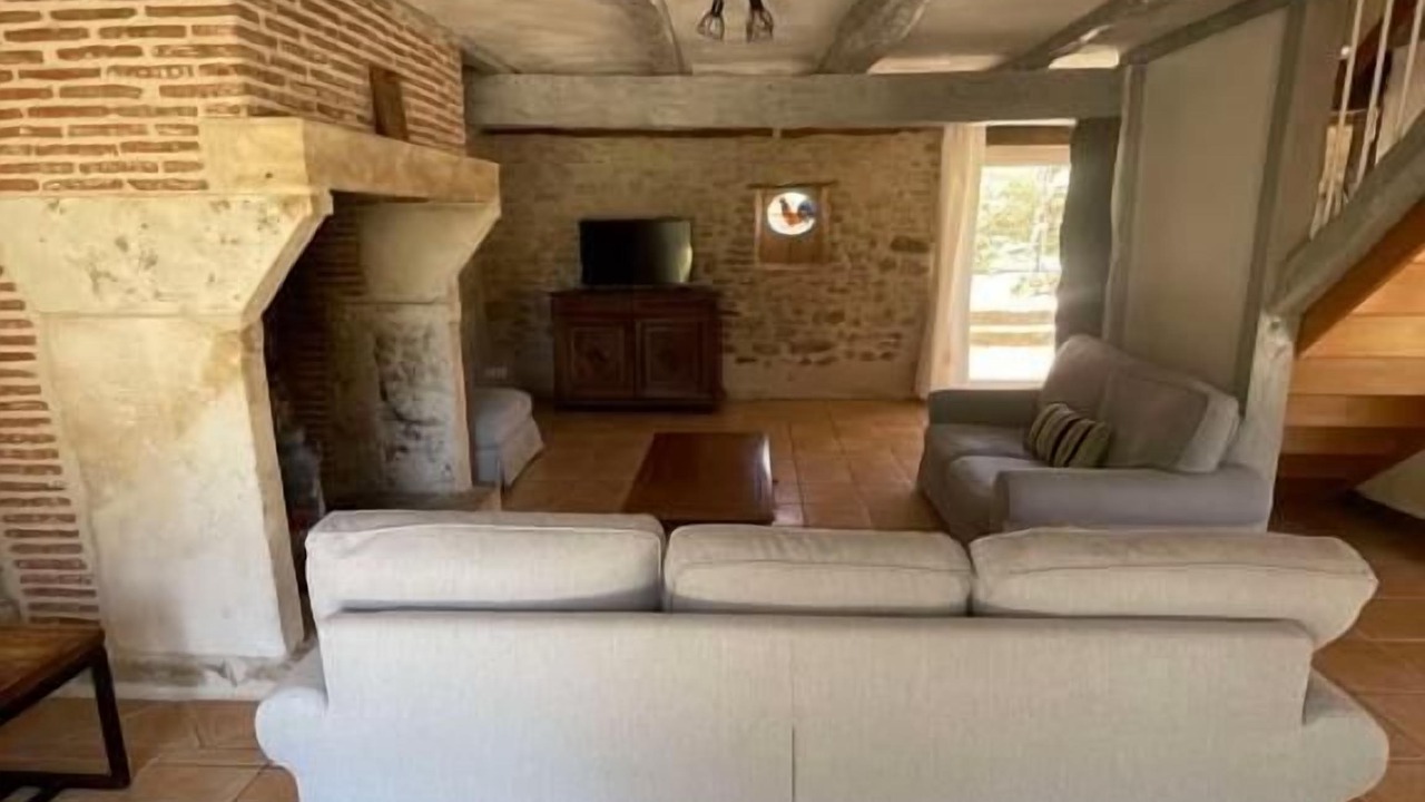Photo of Livingroom in Martel