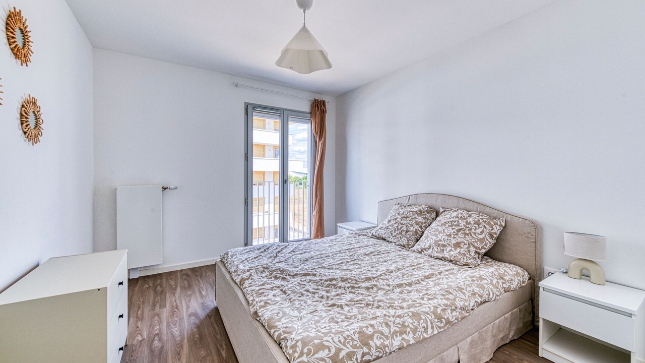 Photo of Bedroom in Cergy