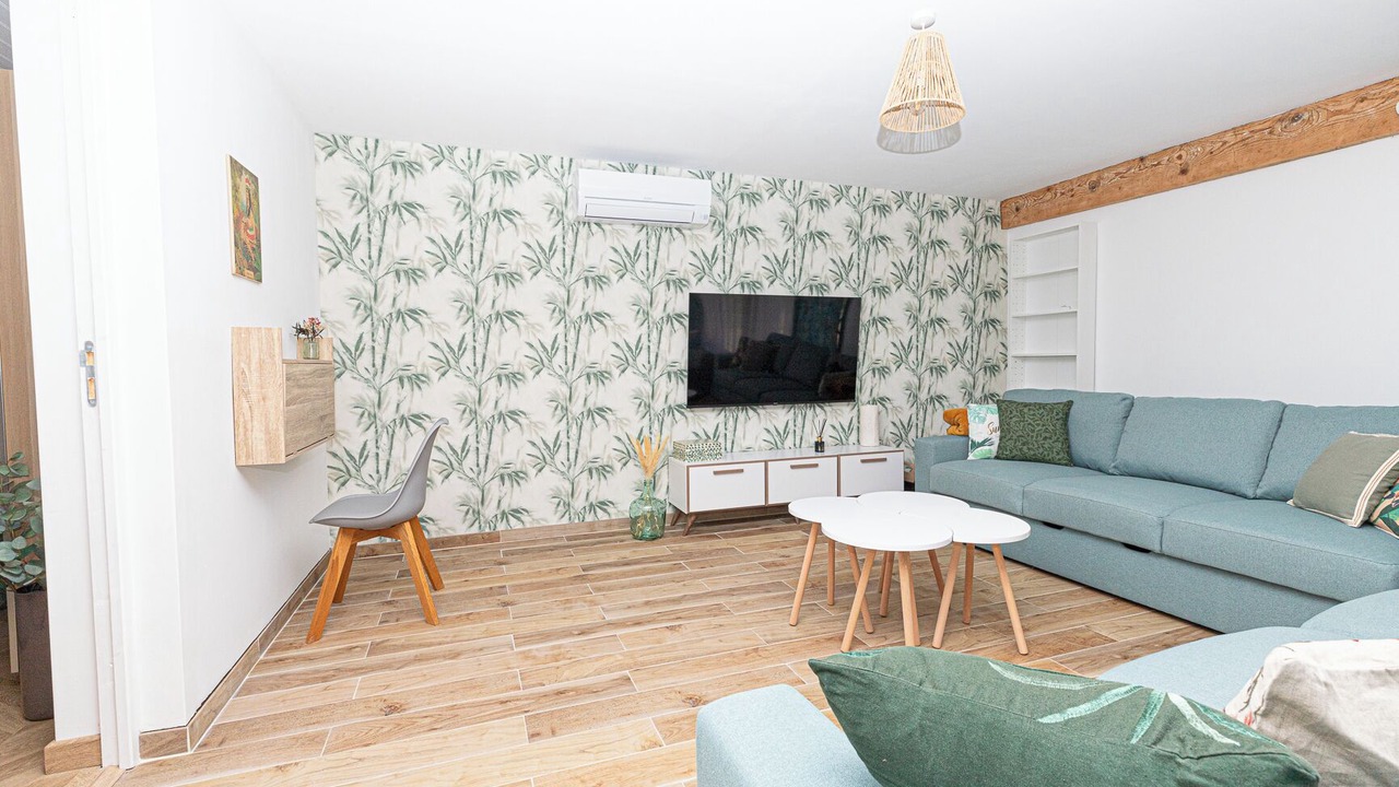Photo of Livingroom in Saint-Gery