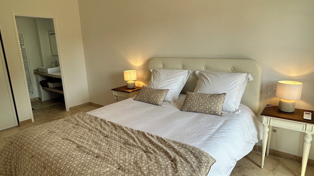 Photo of Bedroom in Vacqueyras