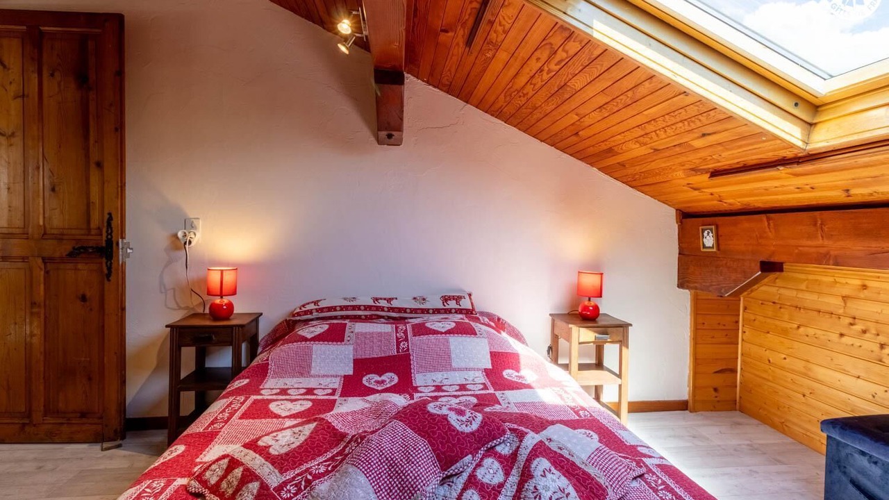 Photo of Bedroom in Mercury