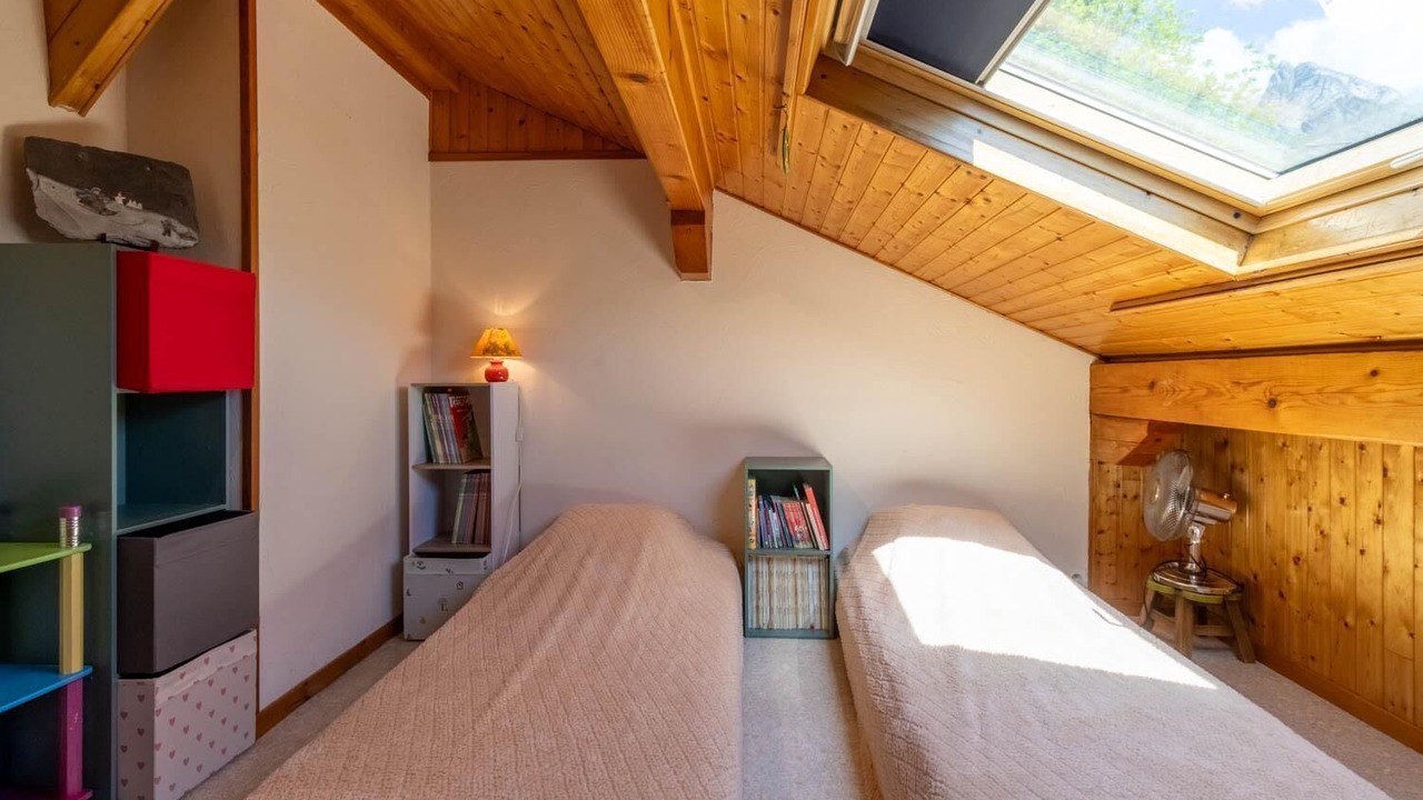 Photo of Bedroom in Mercury